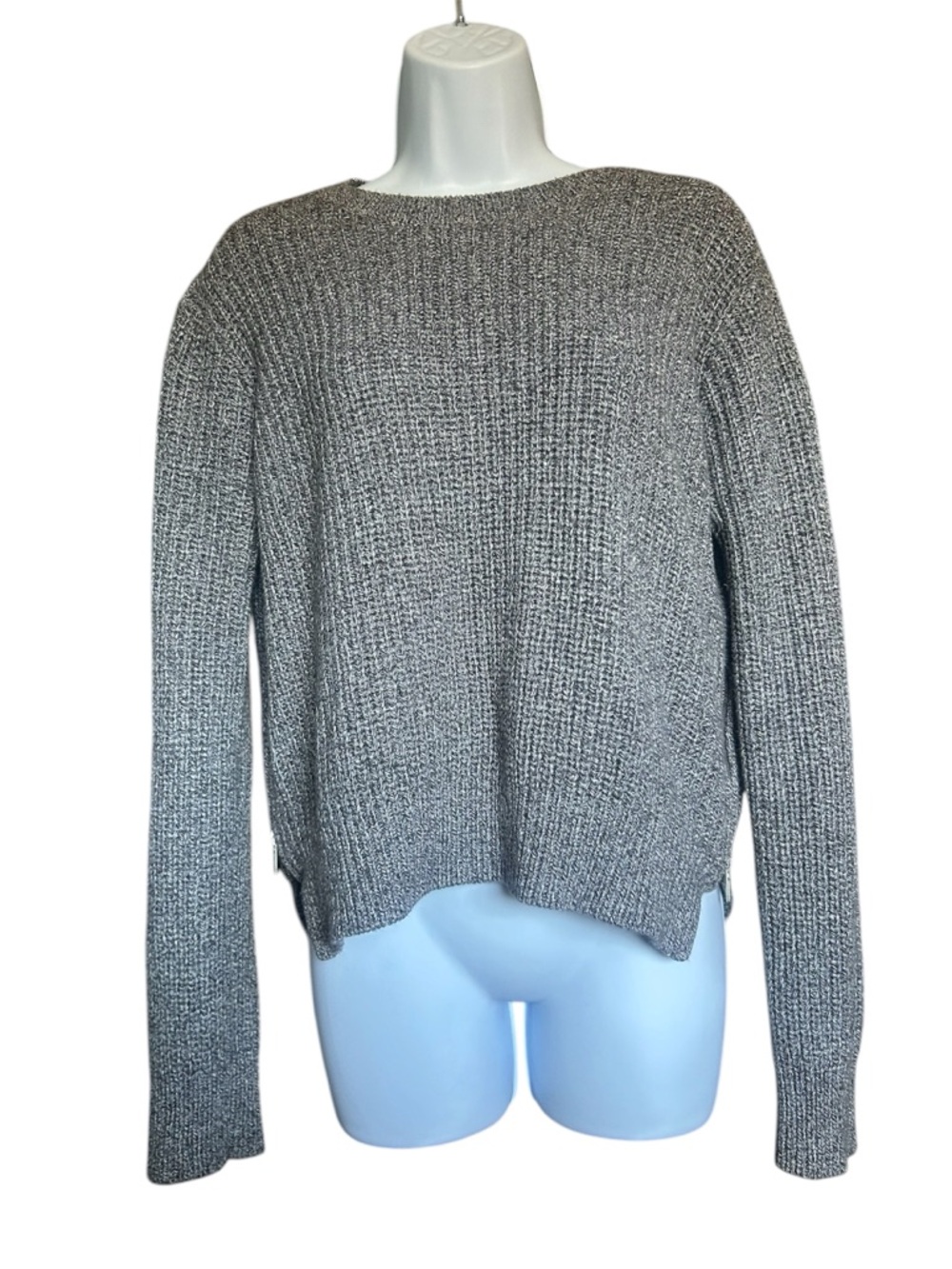 H&M Gray Ribbed Crewneck Sweater - Picture 2 of 9